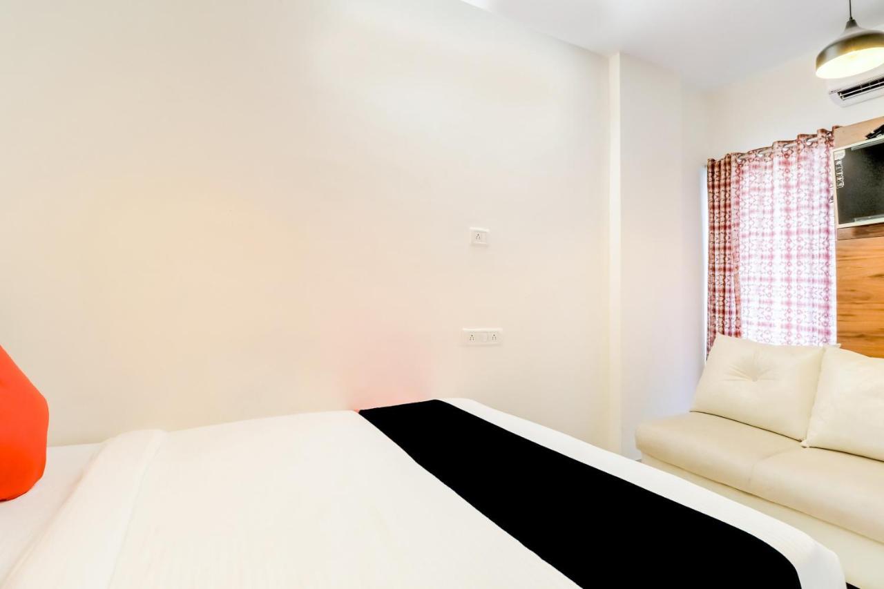 Hotel Crystal Inn Мумбаї Екстер'єр фото